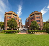 Amora Hotel Riverwalk Melbourne - Holiday Sunshine Coast