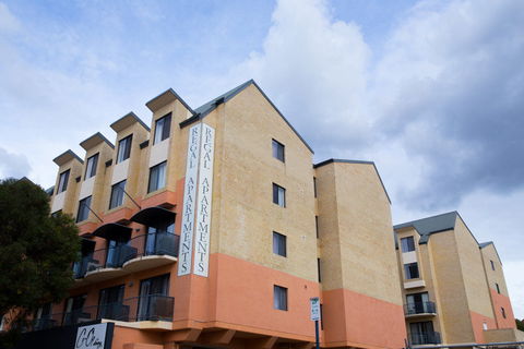 Regal Apartments - Sunshine Coast Tourism 0