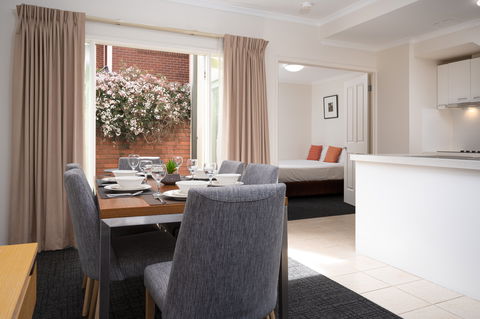 Aligned Corporate Residences Kew - Holiday Sunshine Coast 2