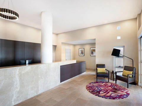 Paradise Centre Apartments - Holiday Sunshine Coast 2