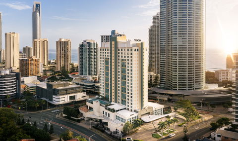 Voco Gold Coast - Holiday Sunshine Coast 1