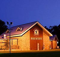 Potters Hotel and Brewery - Holiday Sunshine Coast