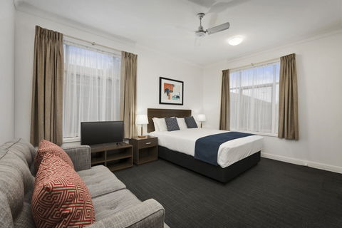 Quest Dandenong - Holiday Sunshine Coast 2