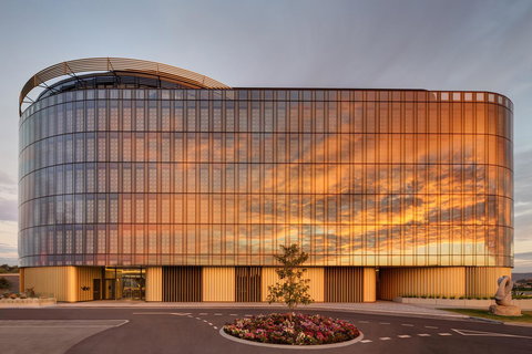 Vibe Hotel Canberra - Holiday Sunshine Coast 28