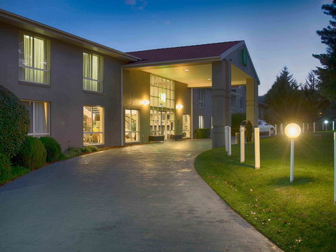 Ibis Styles Canberra - Sunshine Coast Tourism 44