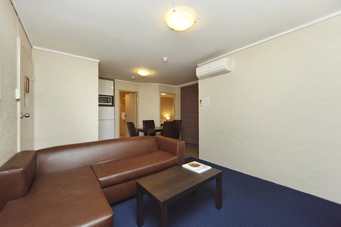 Ibis Styles Canberra - Sunshine Coast Tourism 33