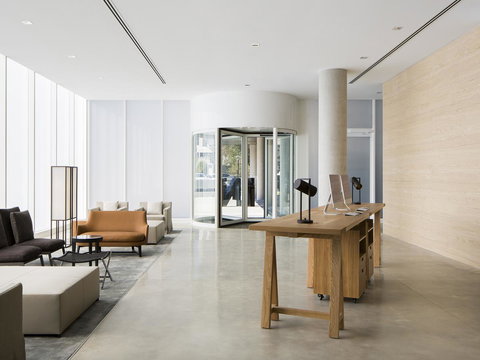 Little National Hotel Canberra - Sunshine Coast Tourism 1