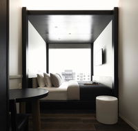 Little National Hotel - Sunshine Coast Tourism