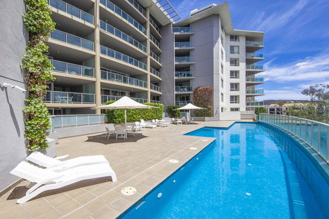 Pacific Suites Canberra - Sunshine Coast Tourism 2