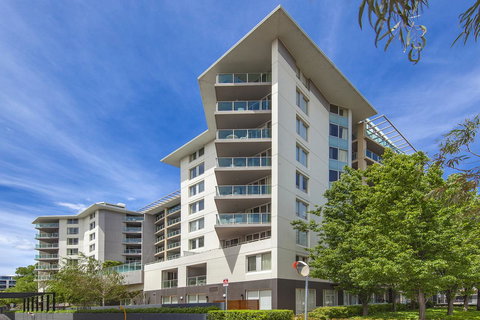 Pacific Suites Canberra - Sunshine Coast Tourism 0