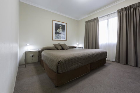 Forrest Hotel & Apartments - Sunshine Coast Tourism 18