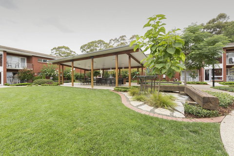 Forrest Hotel & Apartments - Sunshine Coast Tourism 6