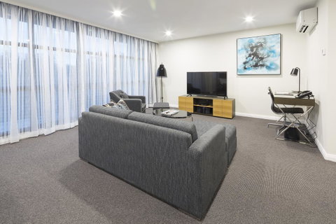 Avenue Hotel Canberra - Sunshine Coast Tourism 35