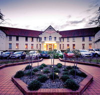 Mercure Canberra - Sunshine Coast Tourism