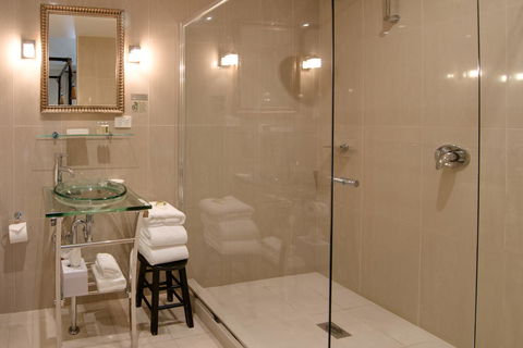 De Russie Boutique Hotel - Sunshine Coast Tourism 5