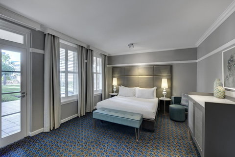 Hotel Kurrajong Canberra - Sunshine Coast Tourism 11