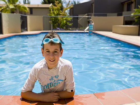 Manuka Park Serviced Apartments - Sunshine Coast Tourism 8