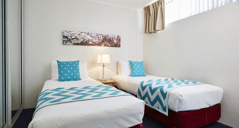 Manuka Park Serviced Apartments - Sunshine Coast Tourism 7