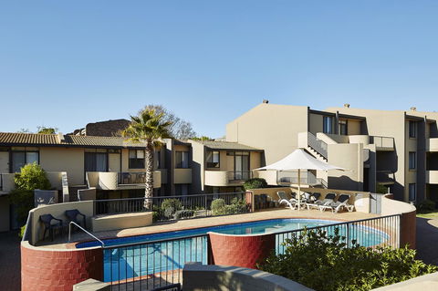 Manuka Park Serviced Apartments - Sunshine Coast Tourism 23