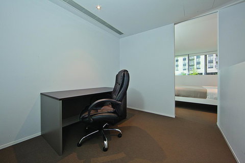 Realm Park 39 Barton ACT - Sunshine Coast Tourism 17