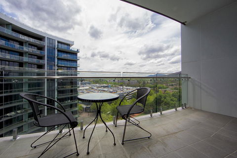 Manhattan 303 Canberra City ACT - Sunshine Coast Tourism 17