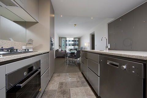 Manhattan 303 Canberra City ACT - Sunshine Coast Tourism 34