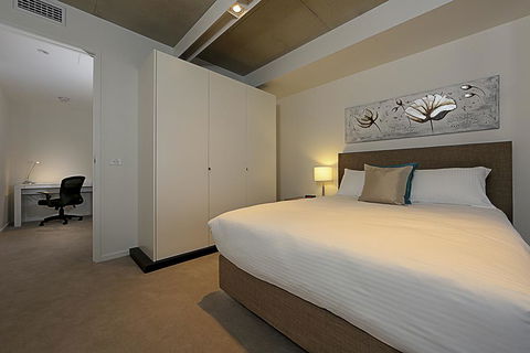 Dockside 4 Kingston ACT - Sunshine Coast Tourism 34