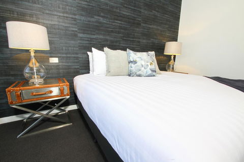 Accommodate Canberra - Parbery - Sunshine Coast Tourism 15