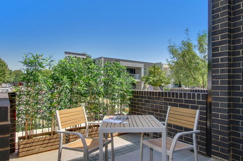 Accommodate Canberra - Parbery - Sunshine Coast Tourism 9