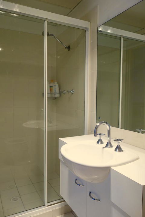 Kingston Comfy Apartment - Sunshine Coast Tourism 8