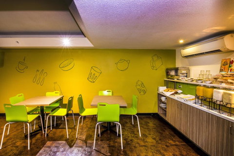 Ibis Budget Canberra - Sunshine Coast Tourism 11