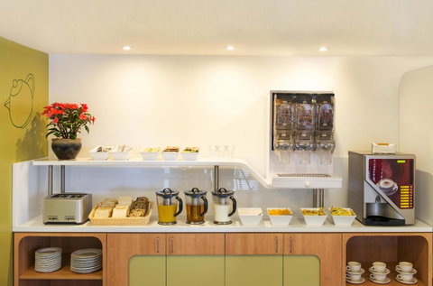 Ibis Budget Canberra - Sunshine Coast Tourism 10