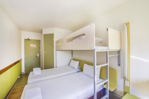 Ibis Budget Canberra - Sunshine Coast Tourism 18