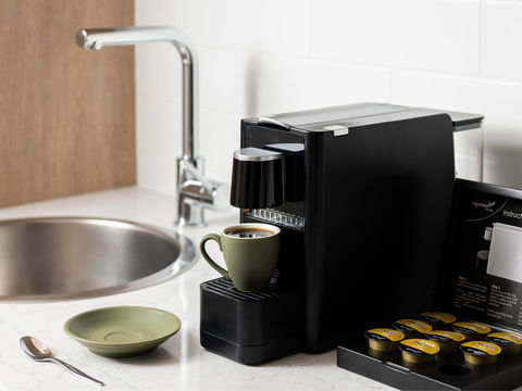 Abode Kingston - Holiday Sunshine Coast 4