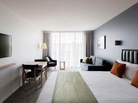 Abode Kingston - Holiday Sunshine Coast 3