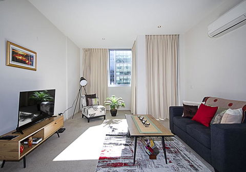 Spacious 1BR Stylish New Acton Apartment +Parking - Sunshine Coast Tourism 2