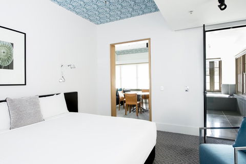 Peppers Gallery Hotel - Holiday Sunshine Coast 37