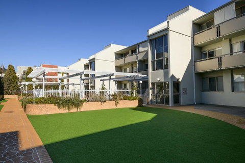 Accommodate Canberra - The Summit - Sunshine Coast Tourism 3