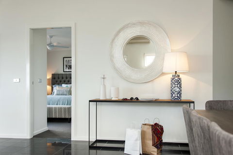 Mollymook Beachfront Penthouse 9 - Sunshine Coast Tourism 10