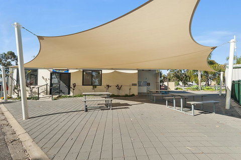 Port Broughton Tourist Park - Holiday Sunshine Coast 4