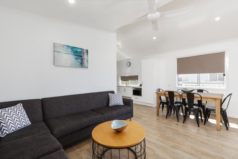 Victor Harbor Holiday Park - Sunshine Coast Tourism 19