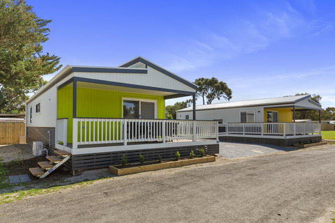 Victor Harbor Holiday Park - Sunshine Coast Tourism 22