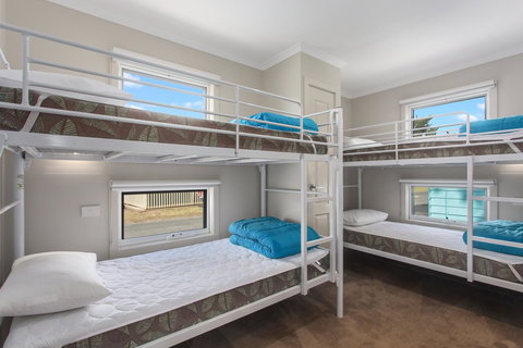 Victor Harbor Holiday Park - Sunshine Coast Tourism 32