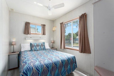 Victor Harbor Holiday Park - Sunshine Coast Tourism 26