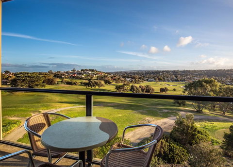 McCracken Country Club - Sunshine Coast Tourism 14