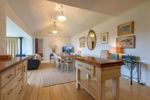 Sky House Kangaroo Island - Holiday Sunshine Coast 1