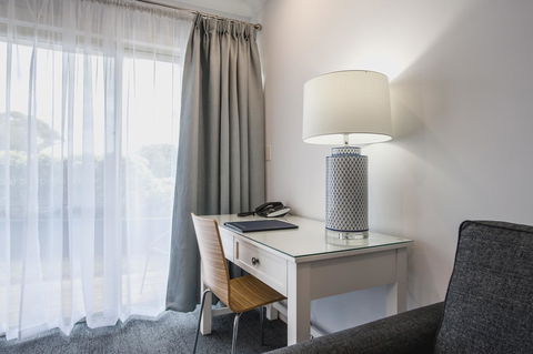 Marina Hotel - Holiday Sunshine Coast 15