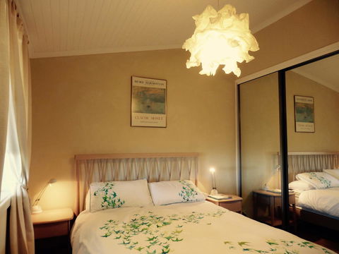 Driftwood On Dover - Sunshine Coast Tourism 7