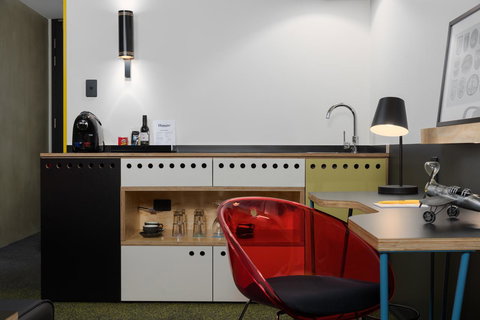 Atura Adelaide Airport - Sunshine Coast Tourism 17