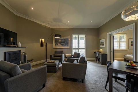 The Louise - Sunshine Coast Tourism 8